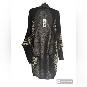 Maxsport L/XL sweater NWT